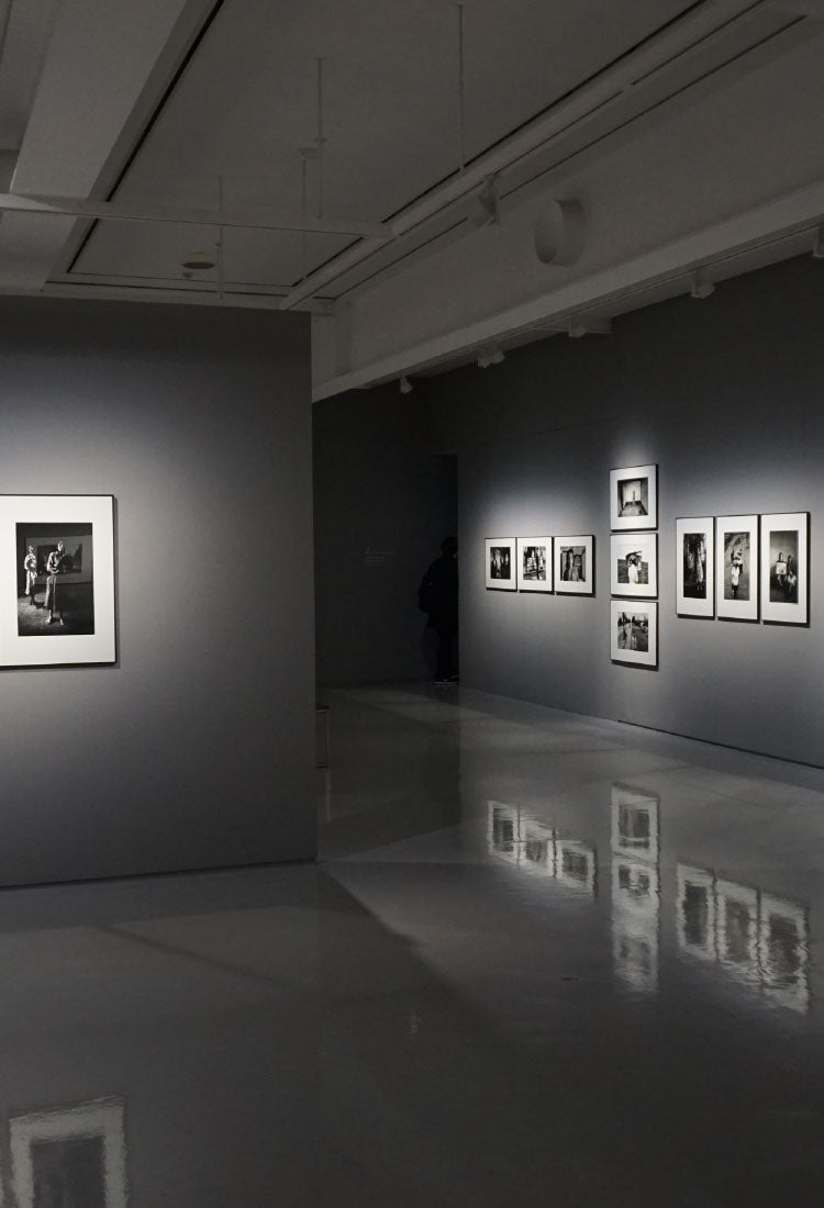 PHOTOPRIとは │ 写真やイラスト・NFTアートの印刷を個展(写真展・美術展)向けにリーズナブルにジクレー印刷をするなら”PHOTOPRI”(フォトプリ)で。写真やイラスト・デジタルアートの印刷を個展・写真展向けにリーズナブルに印刷!8000円以上で送料無料中!PC・スマホどちらでもネットで注文OK!作品レベルの高品質な写真プリント・ジークレー印刷は、”PHOTOPRI”(フォトプリ)にお任せください。
