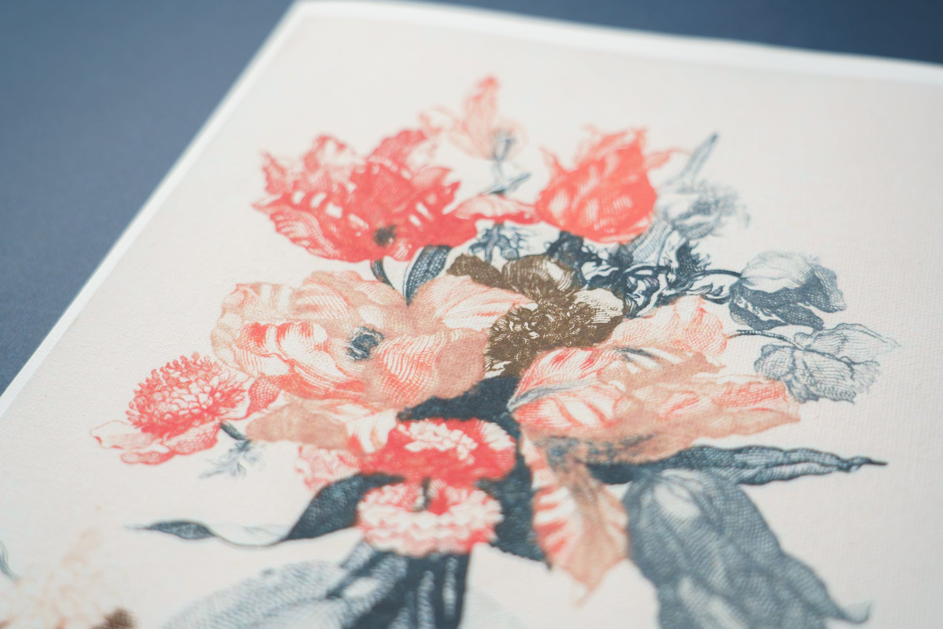 【EPSON】プレミアムマットキャンバス - PHOTOPRI【写真展・美術展品質のプリントサービス】 写真やイラスト・NFTアートの印刷を個展(写真展・美術展)向けにリーズナブルにジクレー印刷をするなら”PHOTOPRI”(フォトプリ)で。写真やイラスト・デジタルアートの印刷・額装・キャンバスパネルを個展・写真展向けにリーズナブルに印刷!8000円以上で送料無料中!PC・スマホどちらでもネットで注文OK!作品レベルの高品質