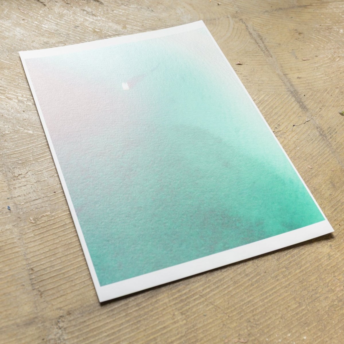 【ILFORD】FineArt Smooth Pearl - PHOTOPRI【写真展・美術展品質のプリントサービス】 写真やイラスト・NFTアートの印刷を個展(写真展・美術展)向けにリーズナブルにジクレー印刷をするなら”PHOTOPRI”(フォトプリ)で。写真やイラスト・デジタルアートの印刷・額装・キャンバスパネルを個展・写真展向けにリーズナブルに印刷!8000円以上で送料無料中!PC・スマホどちらでもネットで注文OK!作品レベルの高品質