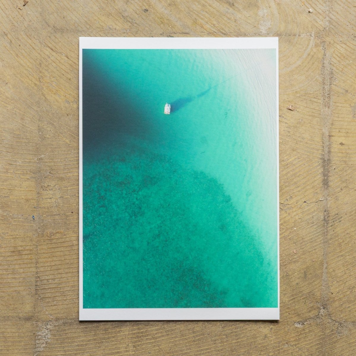 【ILFORD】FineArt Smooth Pearl - PHOTOPRI【写真展・美術展品質のプリントサービス】 写真やイラスト・NFTアートの印刷を個展(写真展・美術展)向けにリーズナブルにジクレー印刷をするなら”PHOTOPRI”(フォトプリ)で。写真やイラスト・デジタルアートの印刷・額装・キャンバスパネルを個展・写真展向けにリーズナブルに印刷!8000円以上で送料無料中!PC・スマホどちらでもネットで注文OK!作品レベルの高品質