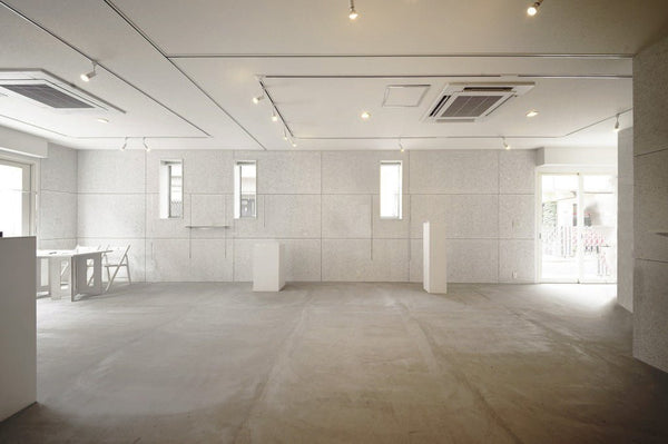 White Gallery