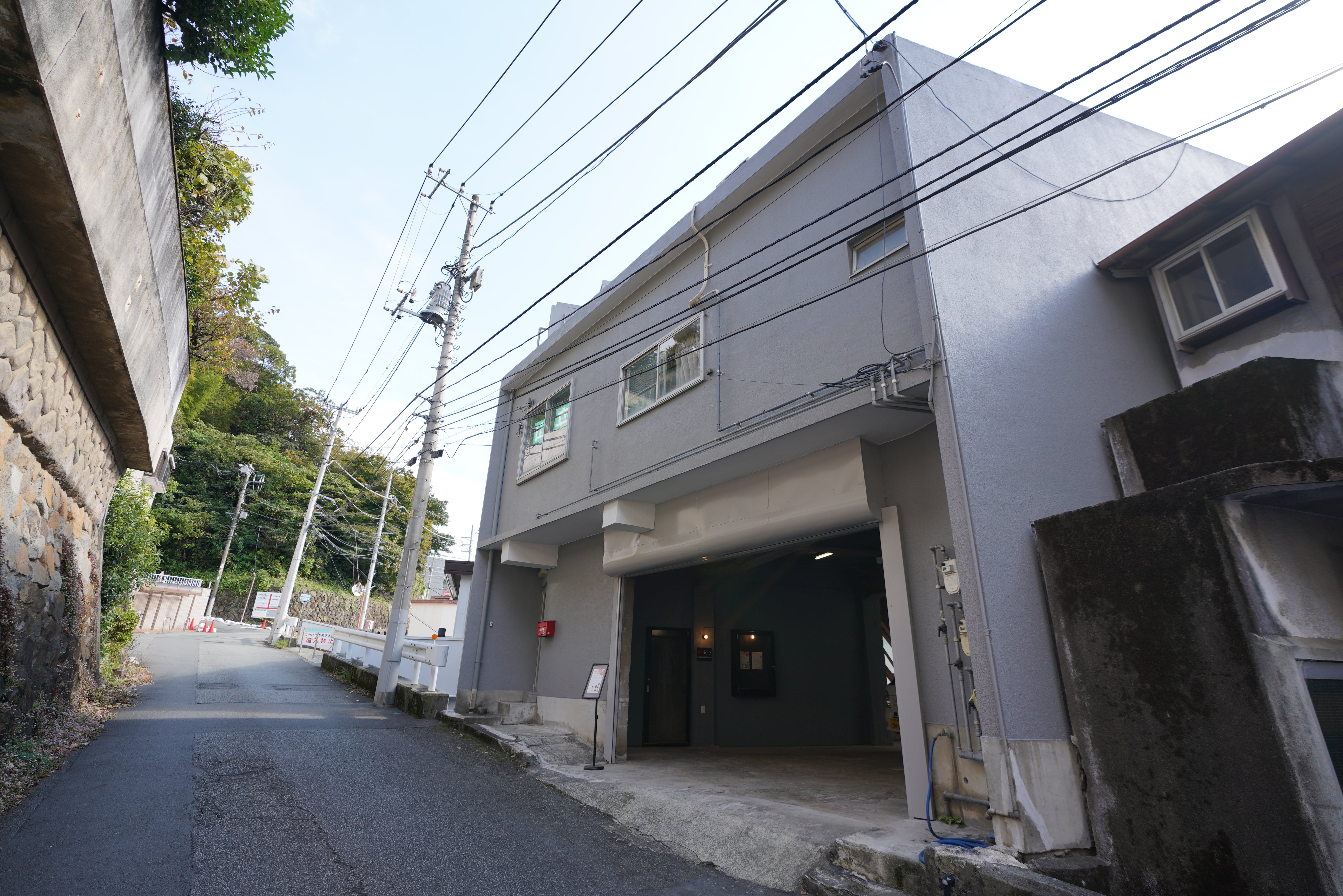 Article Atelier & Gallery - PHOTOPRI【写真展・美術展品質のプリントサービス】 写真やイラスト・NFTアートの印刷を個展(写真展・美術展)向けにリーズナブルにジクレー印刷をするなら”PHOTOPRI”(フォトプリ)で。写真やイラスト・デジタルアートの印刷・額装・キャンバスパネルを個展・写真展向けにリーズナブルに印刷!8000円以上で送料無料中!PC・スマホどちらでもネットで注文OK!作品レベルの高品質