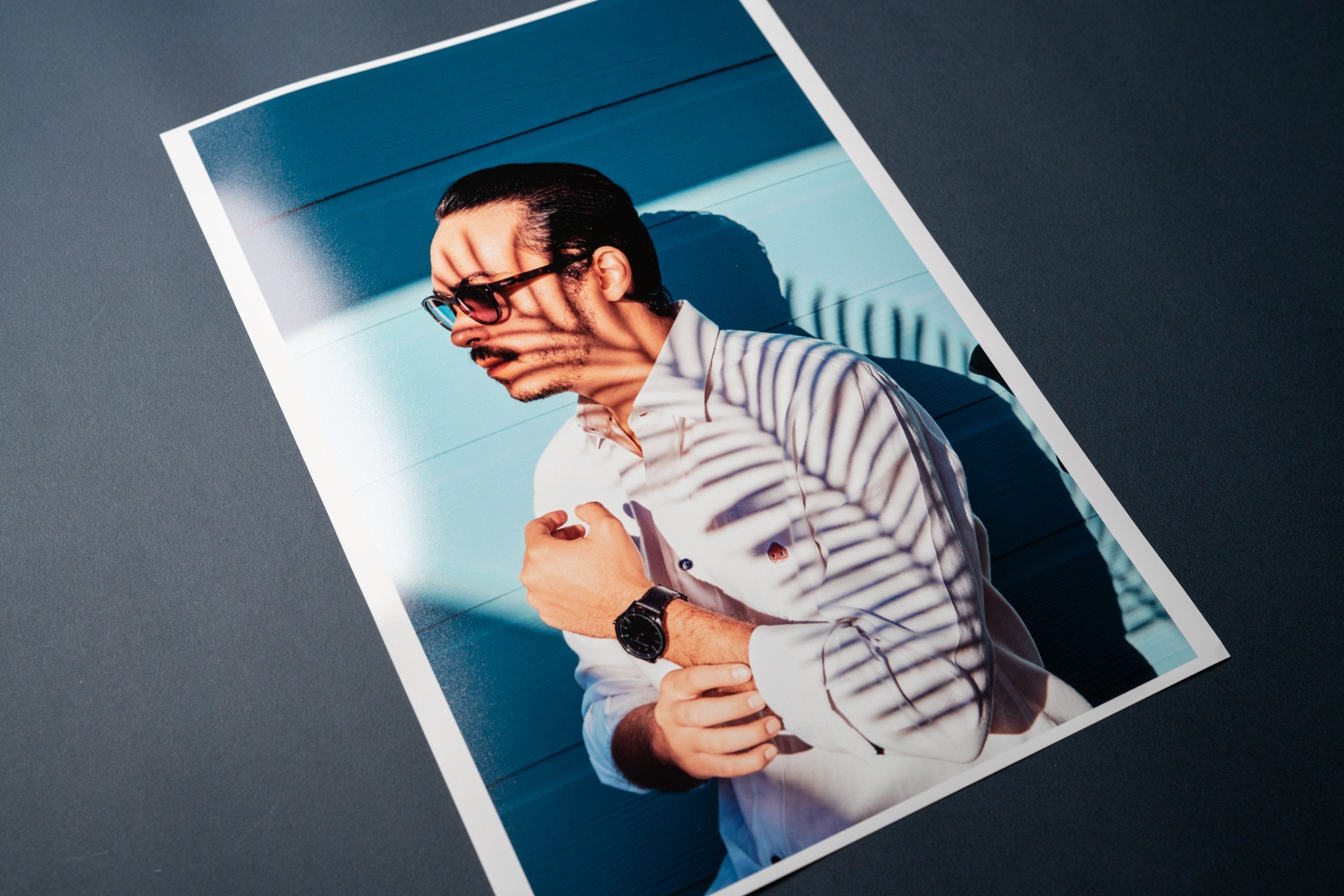 【EPSON】プロフェッショナルフォトペーパー厚手絹目 - PHOTOPRI【写真展・美術展品質のプリントサービス】 写真やイラスト・NFTアートの印刷を個展(写真展・美術展)向けにリーズナブルにジクレー印刷をするなら”PHOTOPRI”(フォトプリ)で。写真やイラスト・デジタルアートの印刷・額装・キャンバスパネルを個展・写真展向けにリーズナブルに印刷!8000円以上で送料無料中!PC・スマホどちらでもネットで注文OK!作品レベルの高品質