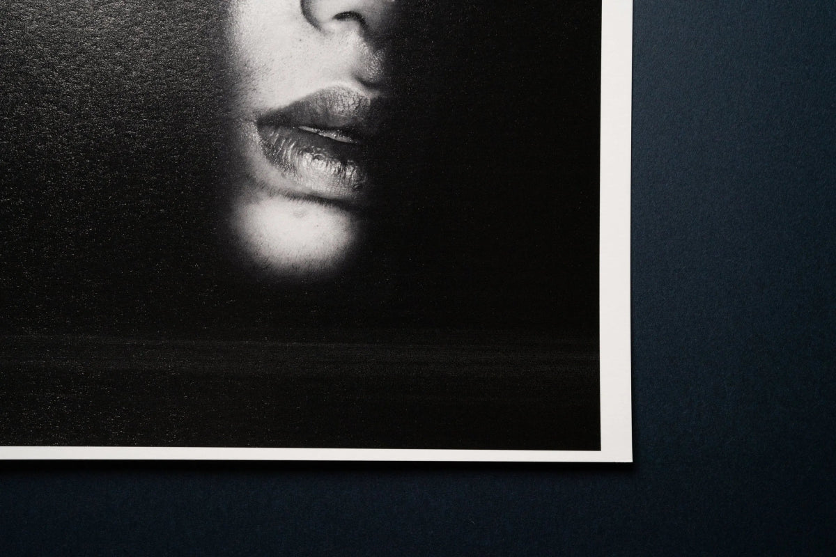 【Hahnemuhle】FineArt Pearl - PHOTOPRI【写真展・美術展品質のプリントサービス】 写真やイラスト・NFTアートの印刷を個展(写真展・美術展)向けにリーズナブルにジクレー印刷をするなら”PHOTOPRI”(フォトプリ)で。写真やイラスト・デジタルアートの印刷・額装・キャンバスパネルを個展・写真展向けにリーズナブルに印刷!8000円以上で送料無料中!PC・スマホどちらでもネットで注文OK!作品レベルの高品質