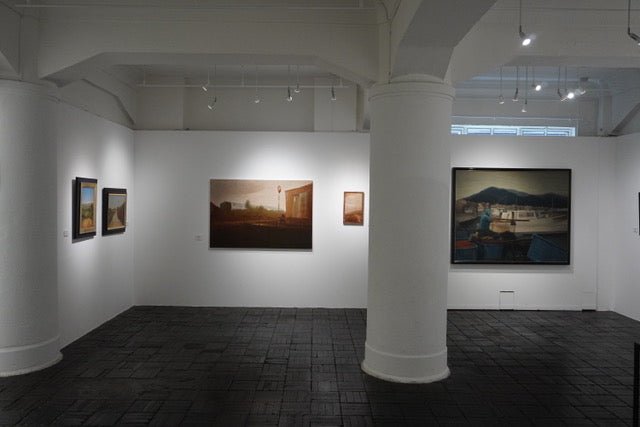 同時代ギャラリー - PHOTOPRI【写真展・美術展品質のプリントサービス】 写真やイラスト・NFTアートの印刷を個展(写真展・美術展)向けにリーズナブルにジクレー印刷をするなら”PHOTOPRI”(フォトプリ)で。写真やイラスト・デジタルアートの印刷を個展・写真展向けにリーズナブルに印刷!8000円以上で送料無料中!PC・スマホどちらでもネットで注文OK!作品レベルの高品質な写真プリント・ジークレ