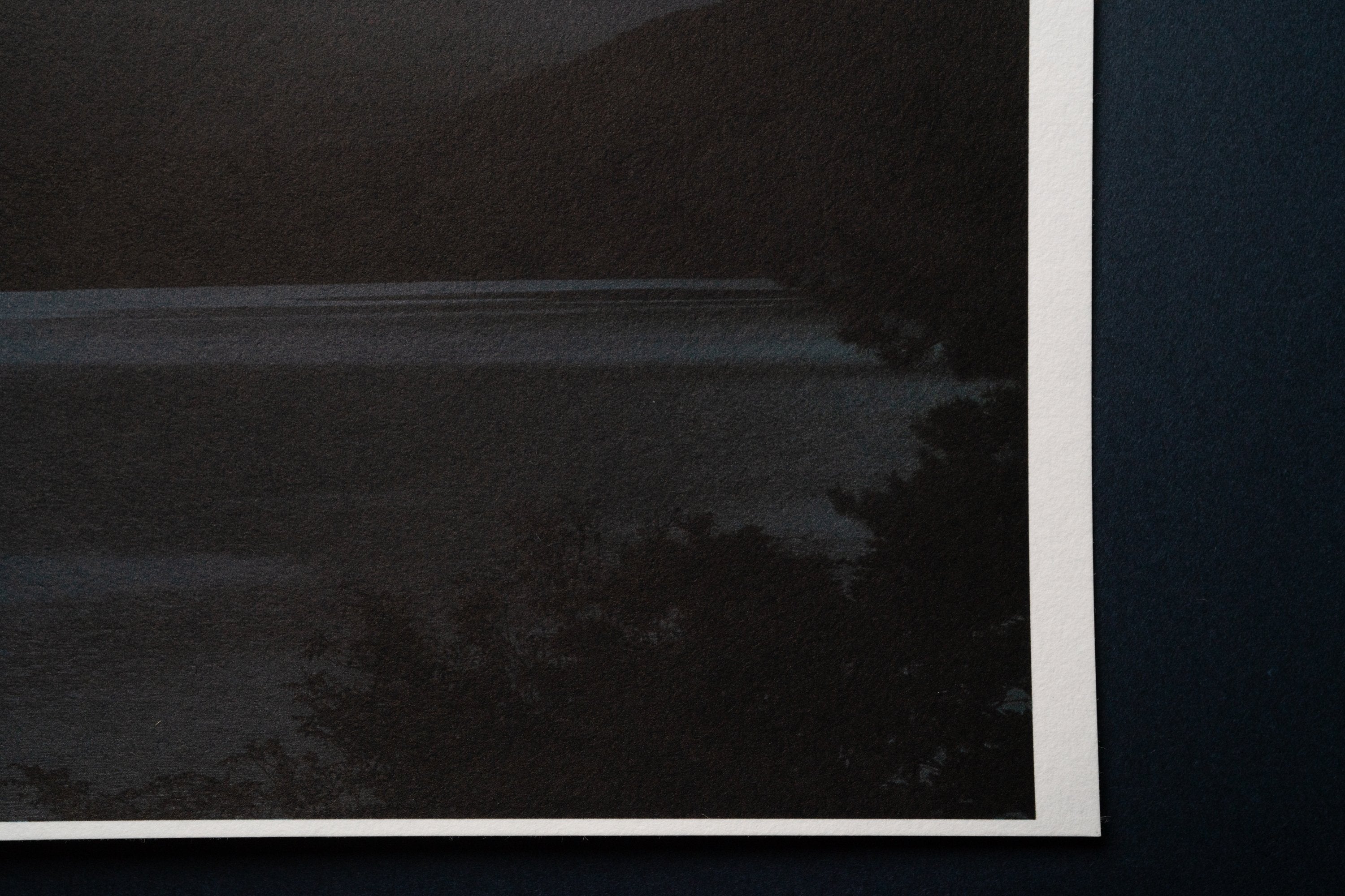 【阿波和紙】楮 厚口 白 - PHOTOPRI【写真展・美術展品質のプリントサービス】 写真やイラスト・NFTアートの印刷を個展(写真展・美術展)向けにリーズナブルにジクレー印刷をするなら”PHOTOPRI”(フォトプリ)で。写真やイラスト・デジタルアートの印刷・額装・キャンバスパネルを個展・写真展向けにリーズナブルに印刷!8000円以上で送料無料中!PC・スマホどちらでもネットで注文OK!作品レベルの高品質