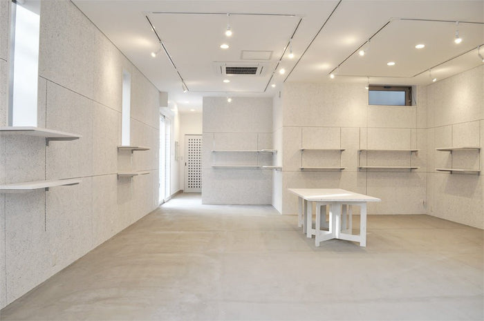 White Gallery